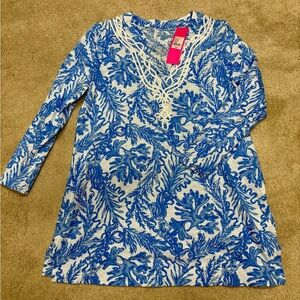 Lilly Pulitzer Blue and Cream Floral Resort tunic